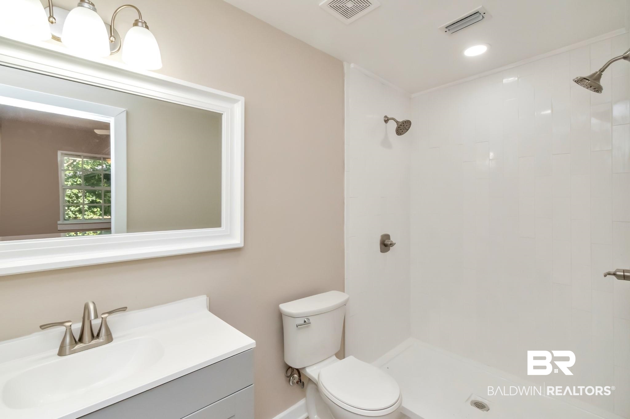 26 South Hathaway Road Mobile, AL 36608 - Photo 17 of 27