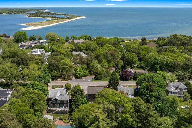 $927,500 | 1311 Main Street, Cotuit, MA 02635