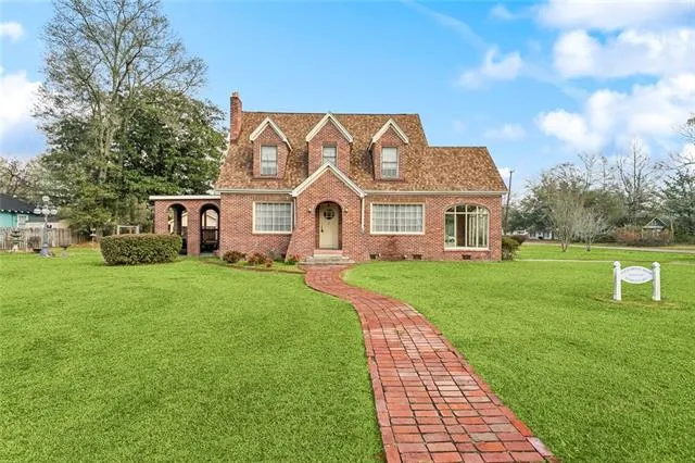 $249,000 | 727 Virginia Avenue, Bogalusa, LA 70427