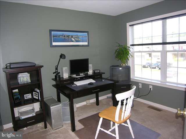 2269 Ionoff Road Harrisburg, PA 17110 - Photo 5 of 9 Gallery Image 5