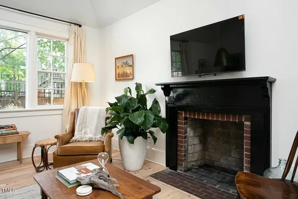 $2,500 | 821 North Buchanan Boulevard, Unit C, Durham, NC 27701