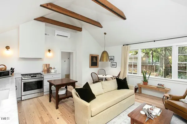 $2,500 | 821 North Buchanan Boulevard, Unit C, Durham, NC 27701