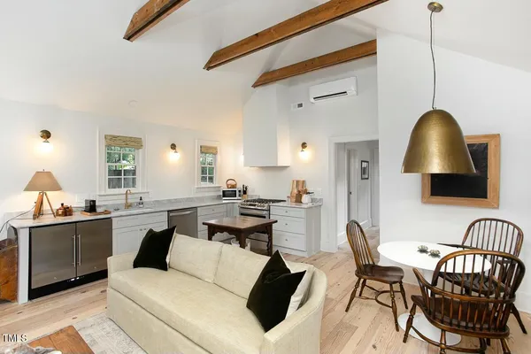 $2,500 | 821 North Buchanan Boulevard, Unit C, Durham, NC 27701