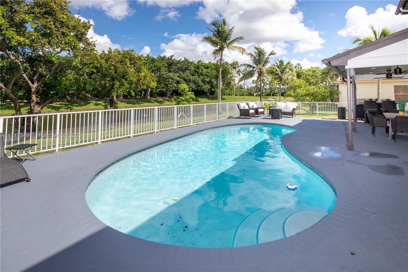 12099 Rockwell Way Boca Raton, FL 33428 - Photo 33 of 60