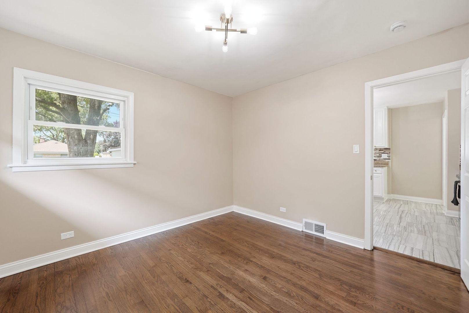 532 Clayton Road Hillside, IL 60162 - Photo 20 of 36