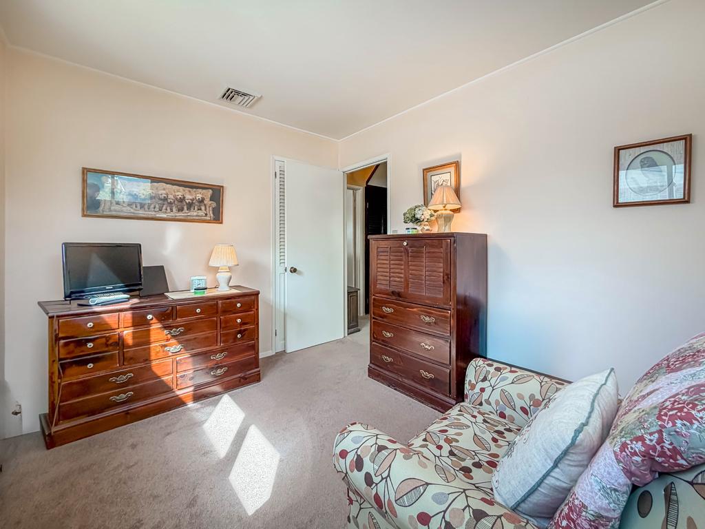 44 Cotton Road Levittown, PA 19057 - Photo 19 of 32 Gallery Image 19
