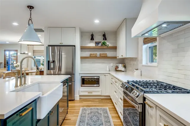 $815,000 | 6537 Patrick Drive, Dallas, TX 75214