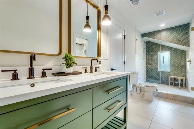 $815,000 | 6537 Patrick Drive, Dallas, TX 75214