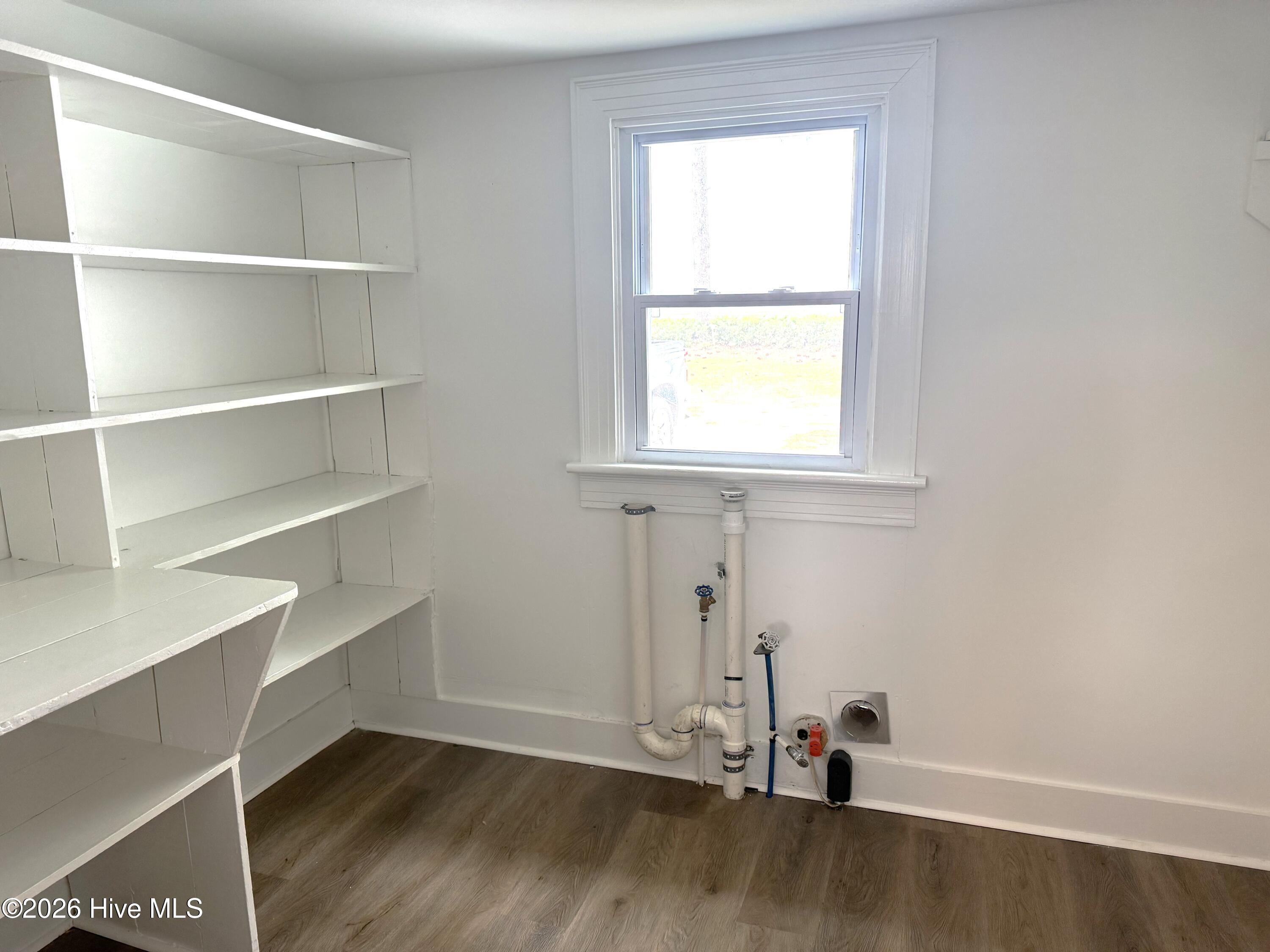 1300 Worthington Road Winterville, NC 28590 - Photo 6 of 15