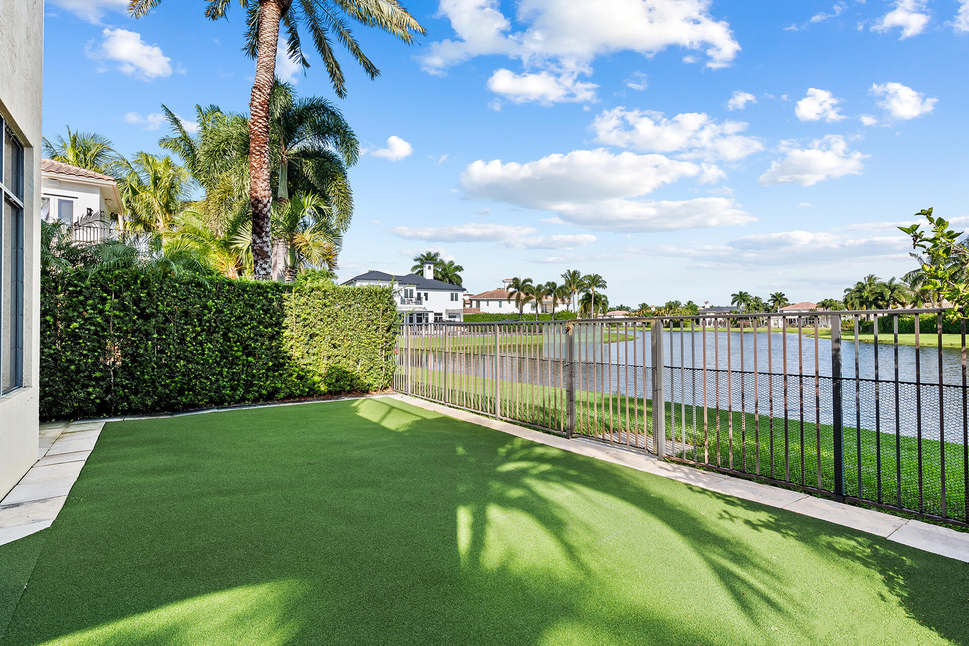 9455 Bridgebrook Drive Boca Raton, FL 33496 - Photo 55 of 63 Side Yard