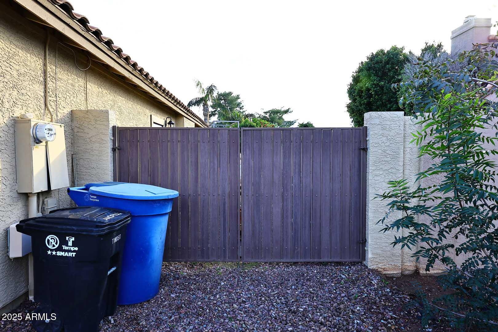 1971 East Buena Vista Drive Tempe, AZ 85284 - Photo 37 of 38 RV Gate