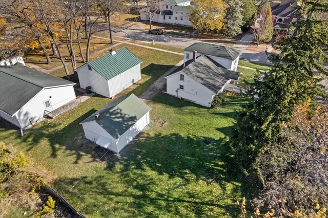 $299,900 | 210 South Washington Street, Elkhorn, WI 53121