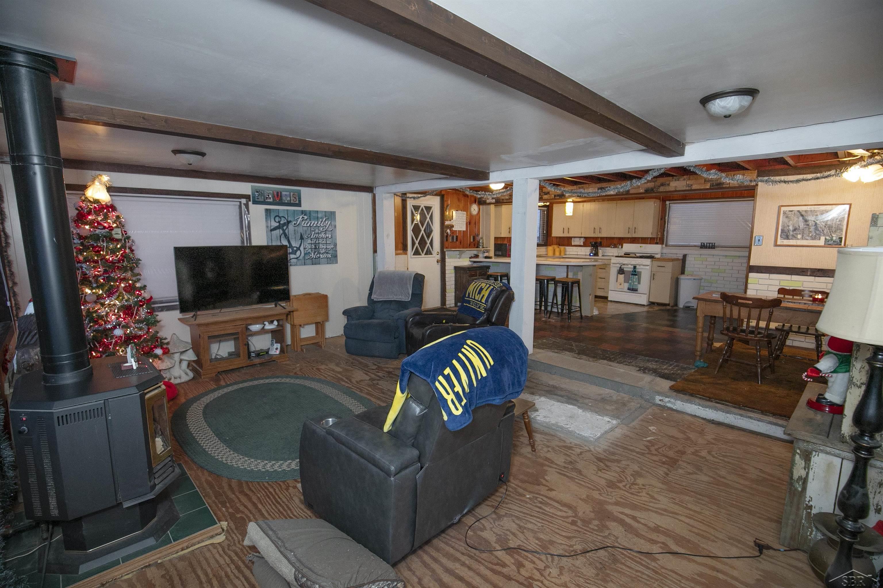 1853 Arbor Road Lake, MI 48632 - Photo 18 of 40 50097385-17.JPG
