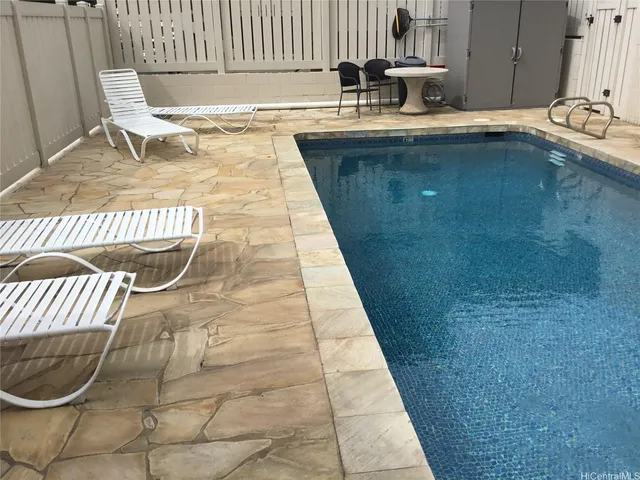 $349,000 | 1440 Ward Avenue, Unit 301, Honolulu, HI 96822