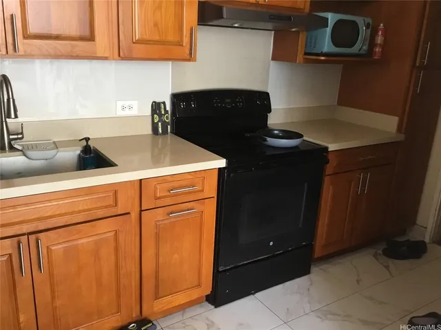 $349,000 | 1440 Ward Avenue, Unit 301, Honolulu, HI 96822