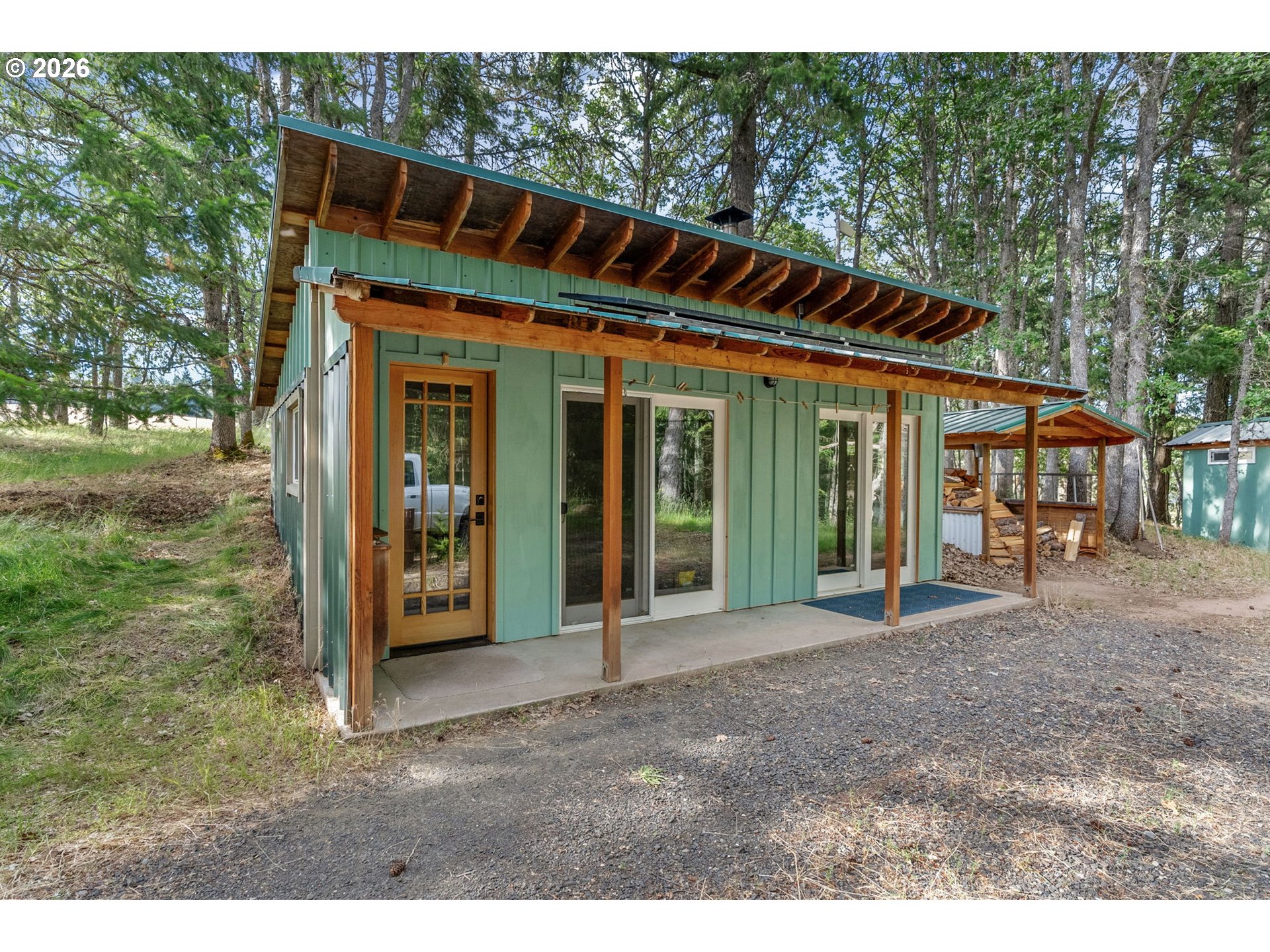 24 Meadows Loop Lyle, WA 98635 - Photo 2 of 25