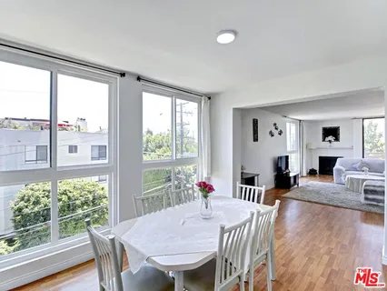$838,000 | 911 North Kings Road, Unit 310, West Hollywood, CA 90069
