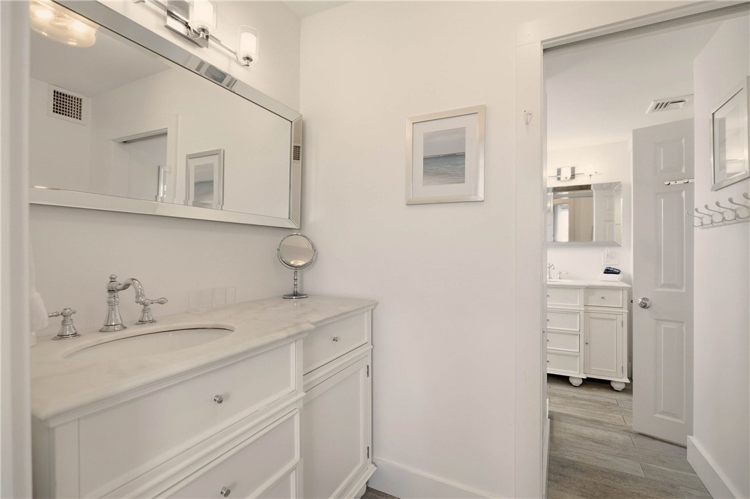 38 Pope Street, Unit 2 Newport, RI 02840 - Photo 9 of 19