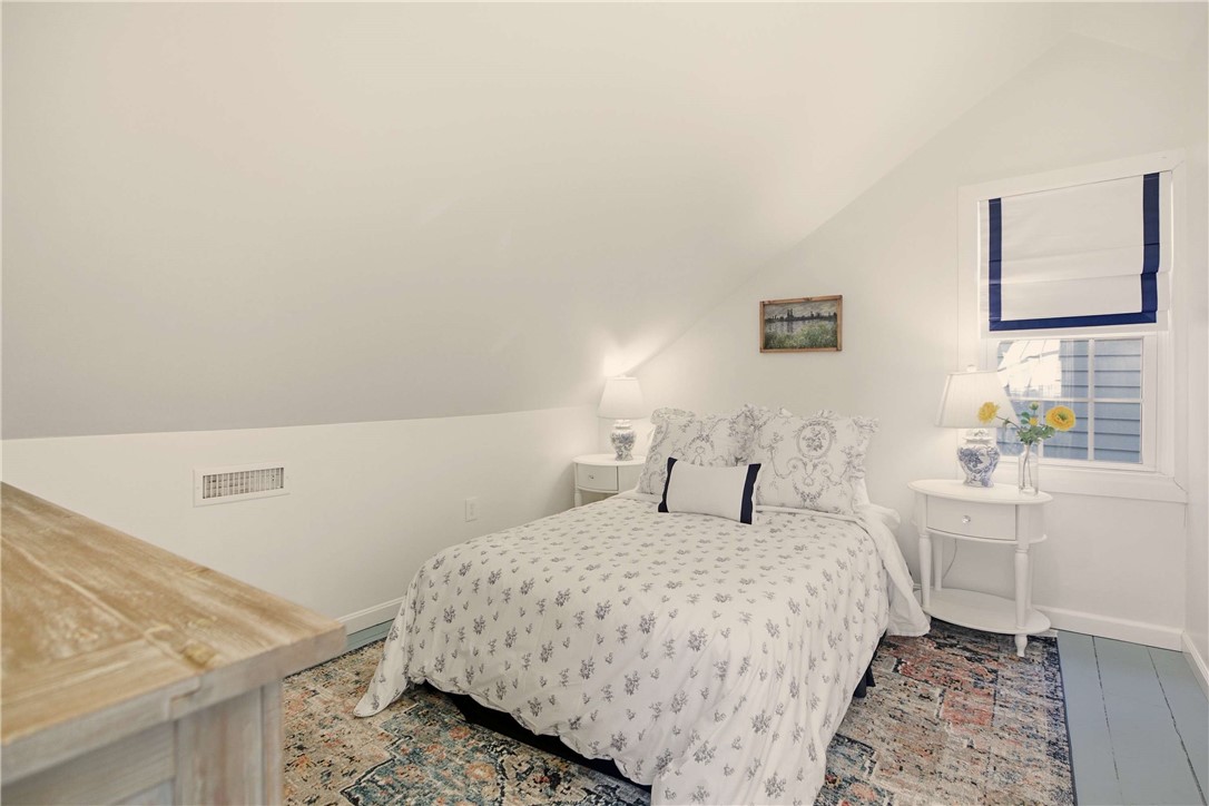 38 Pope Street, Unit 2 Newport, RI 02840 - Photo 10 of 19