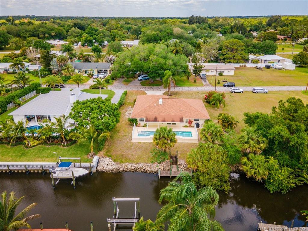 370 Southwest Harbor Street Stuart, FL 34997 - Photo 35 of 36 Gallery Image 35
