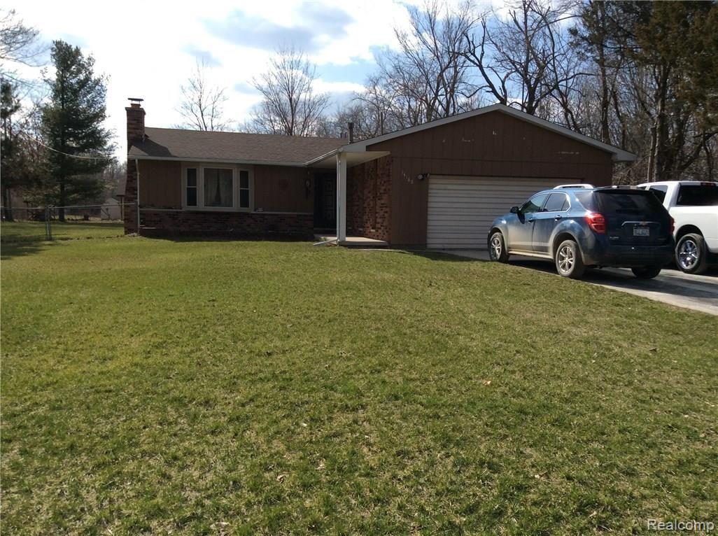 14188 Farm Road Belleville, MI 48111 - Photo 1 of 15 2018-04-08 16.46