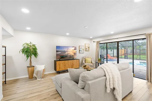 $829,900 | 14210 Clarendon Drive, Tampa, FL 33624