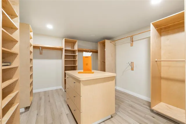 $829,900 | 14210 Clarendon Drive, Tampa, FL 33624