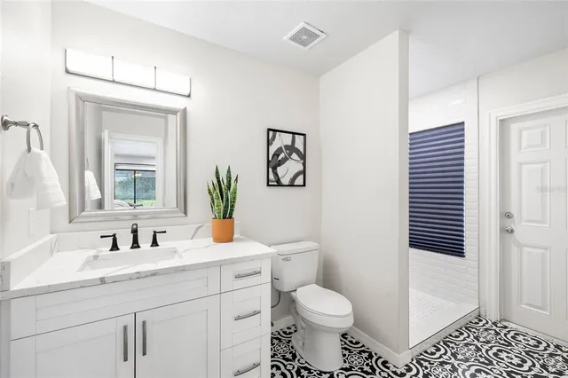 $829,900 | 14210 Clarendon Drive, Tampa, FL 33624