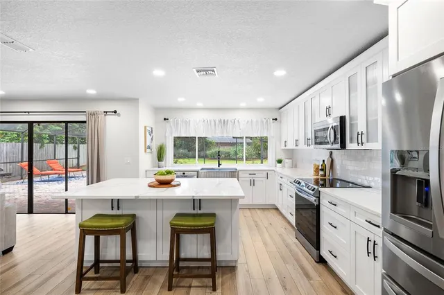 $829,900 | 14210 Clarendon Drive, Tampa, FL 33624