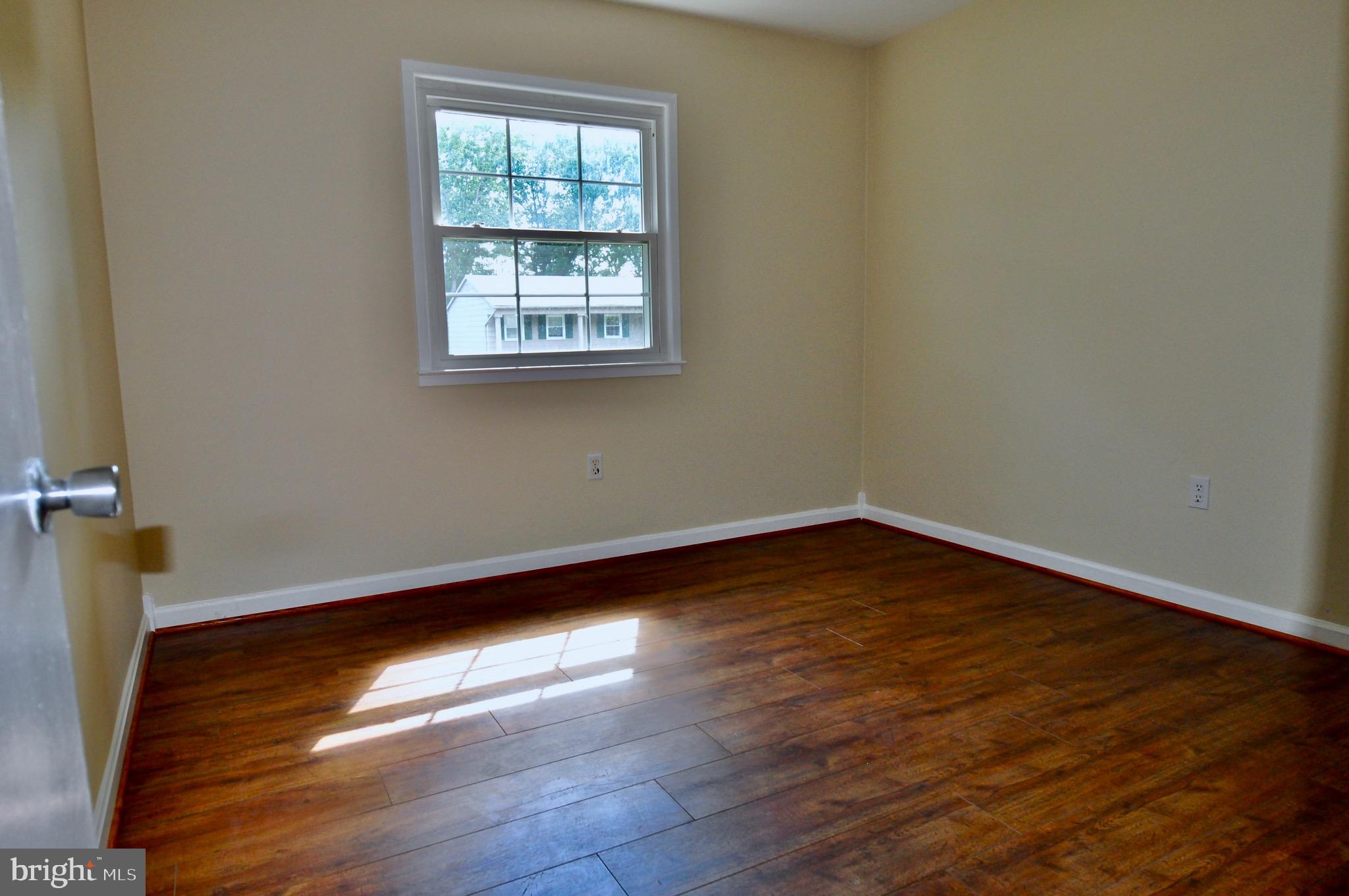 13831 Delaney Road Woodbridge, VA 22193 - Photo 23 of 38