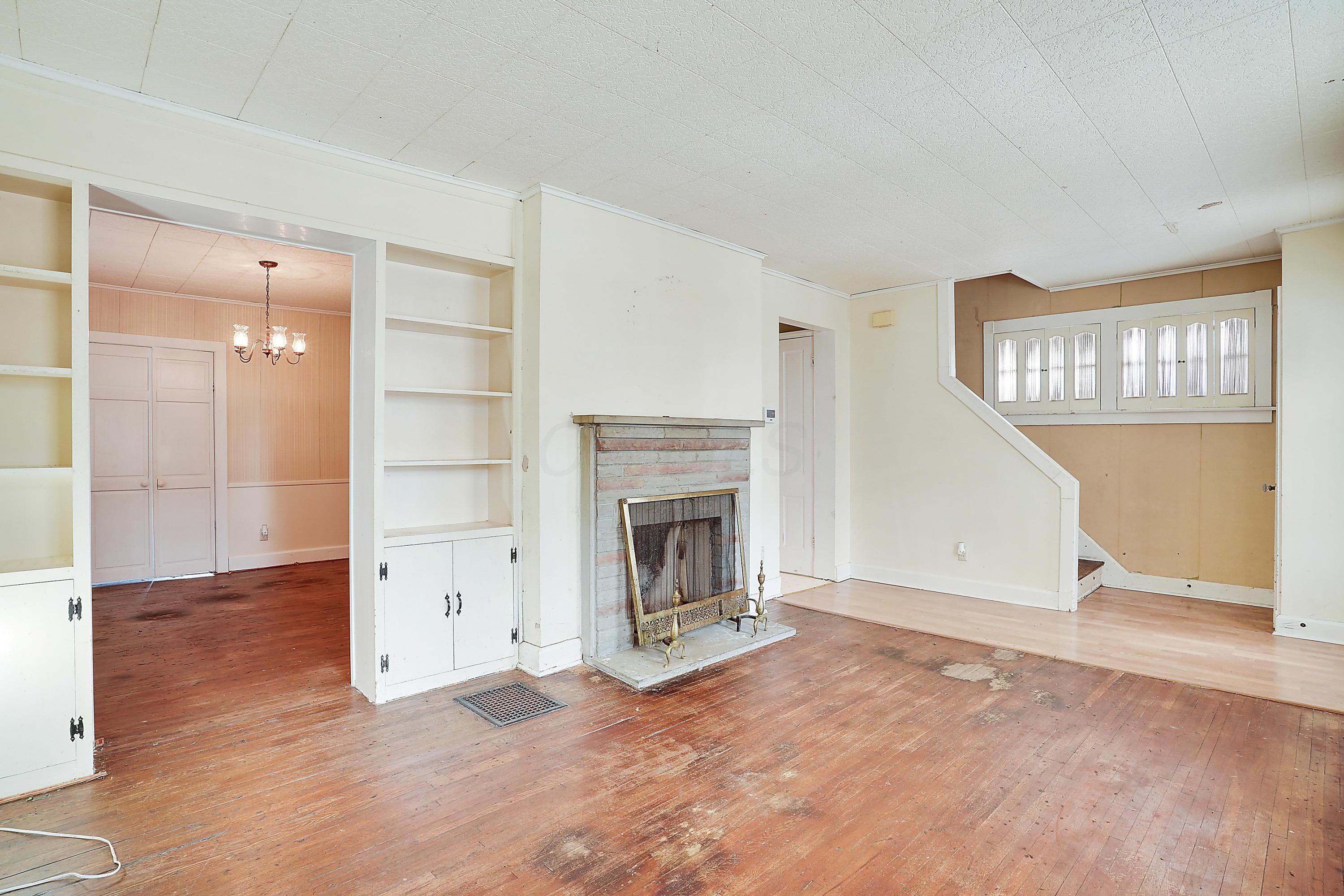 1350 Mulford Road Columbus, OH 43212 - Photo 5 of 21