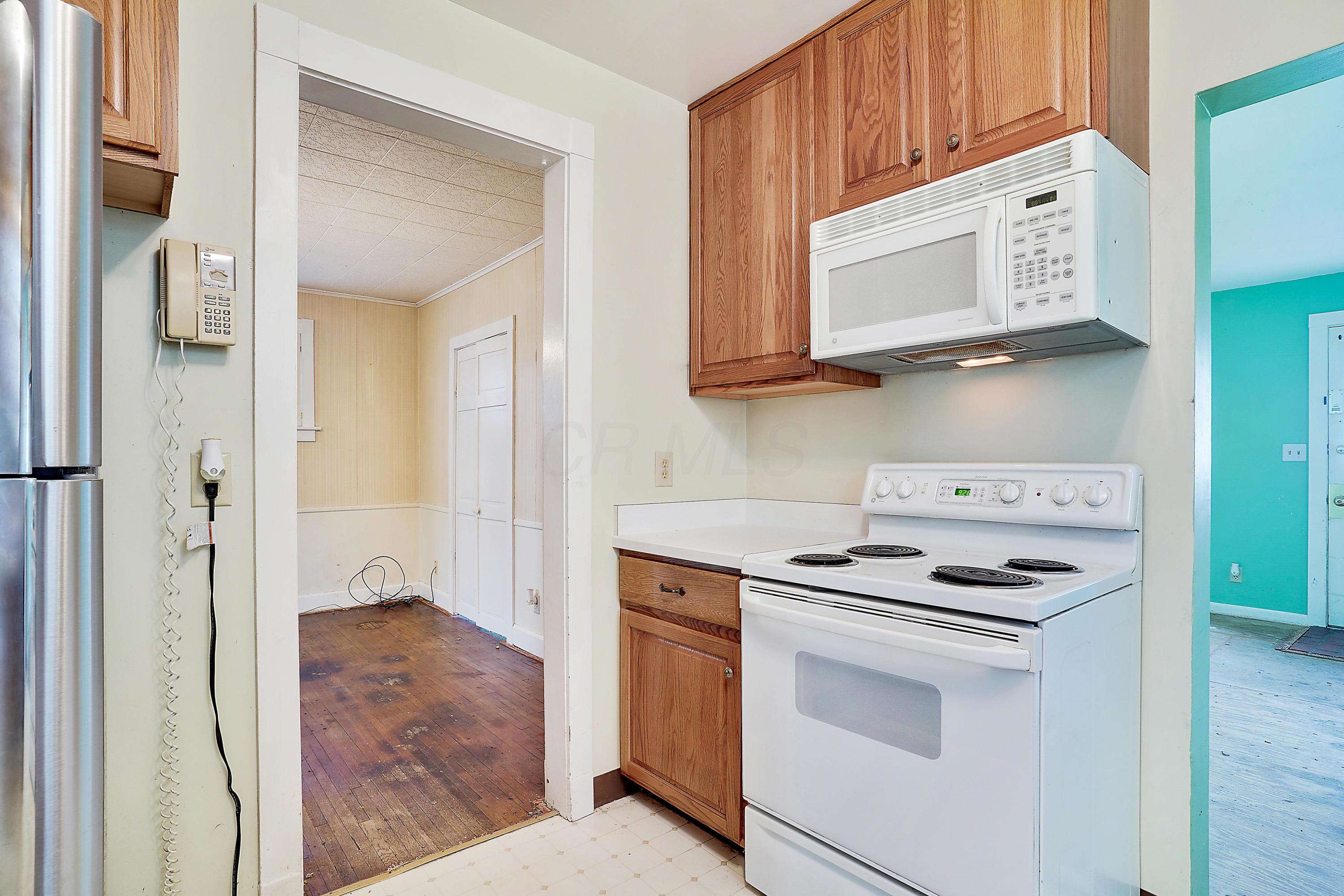1350 Mulford Road Columbus, OH 43212 - Photo 8 of 21