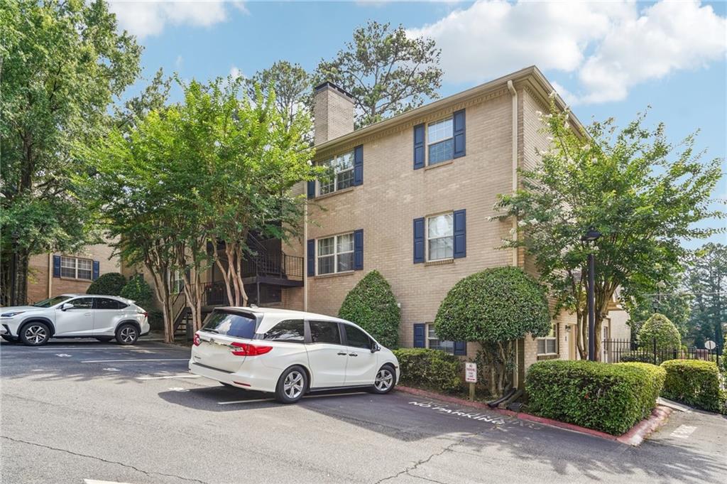 750 Dalrymple Road, Unit L3 Atlanta, GA 30328 - Photo 32 of 37 Gallery Image 32