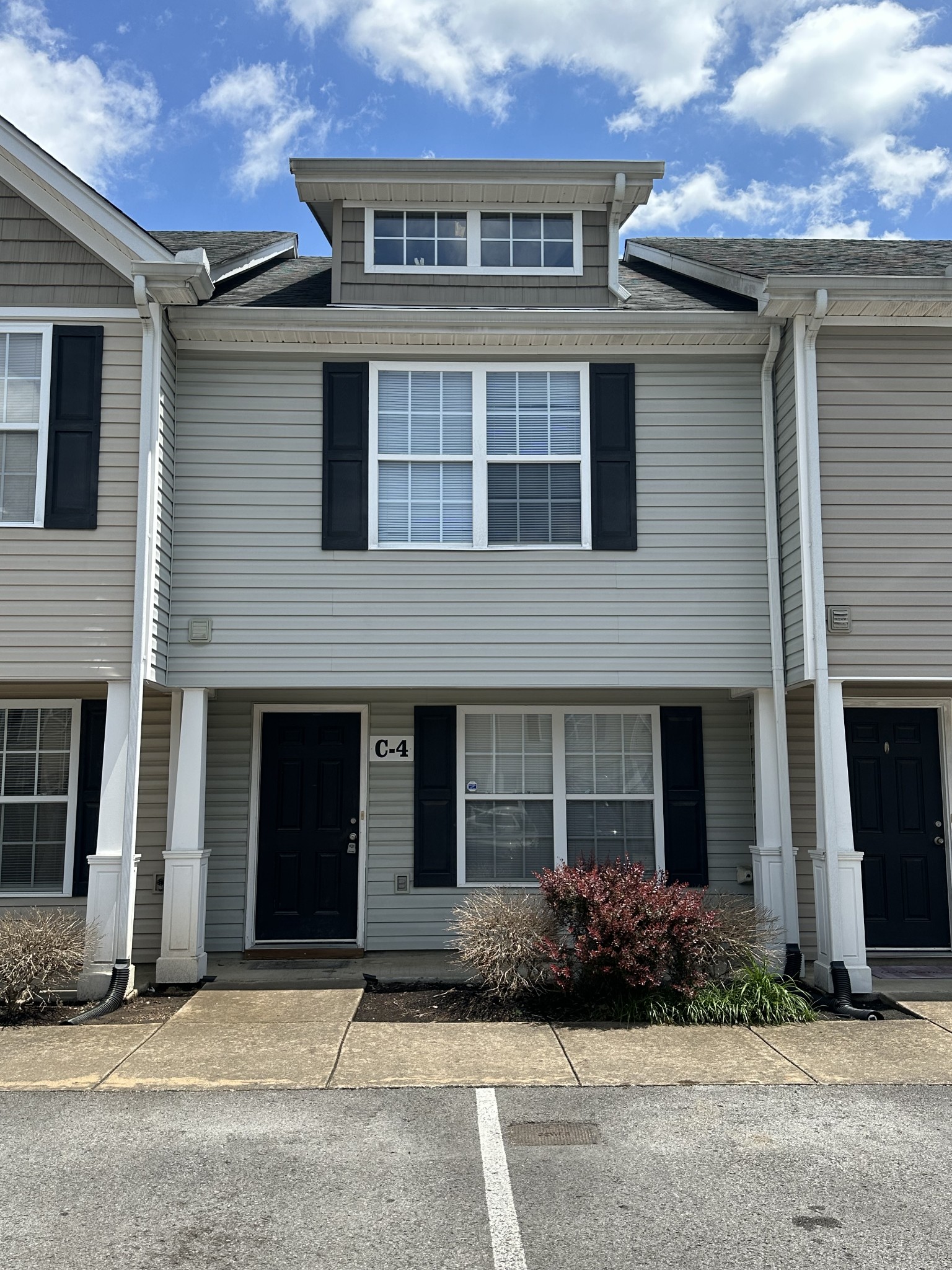 2961 South Rutherford Boulevard, Unit C4 Murfreesboro, TN 37130 - Photo 1 of 10 Gallery Image 1