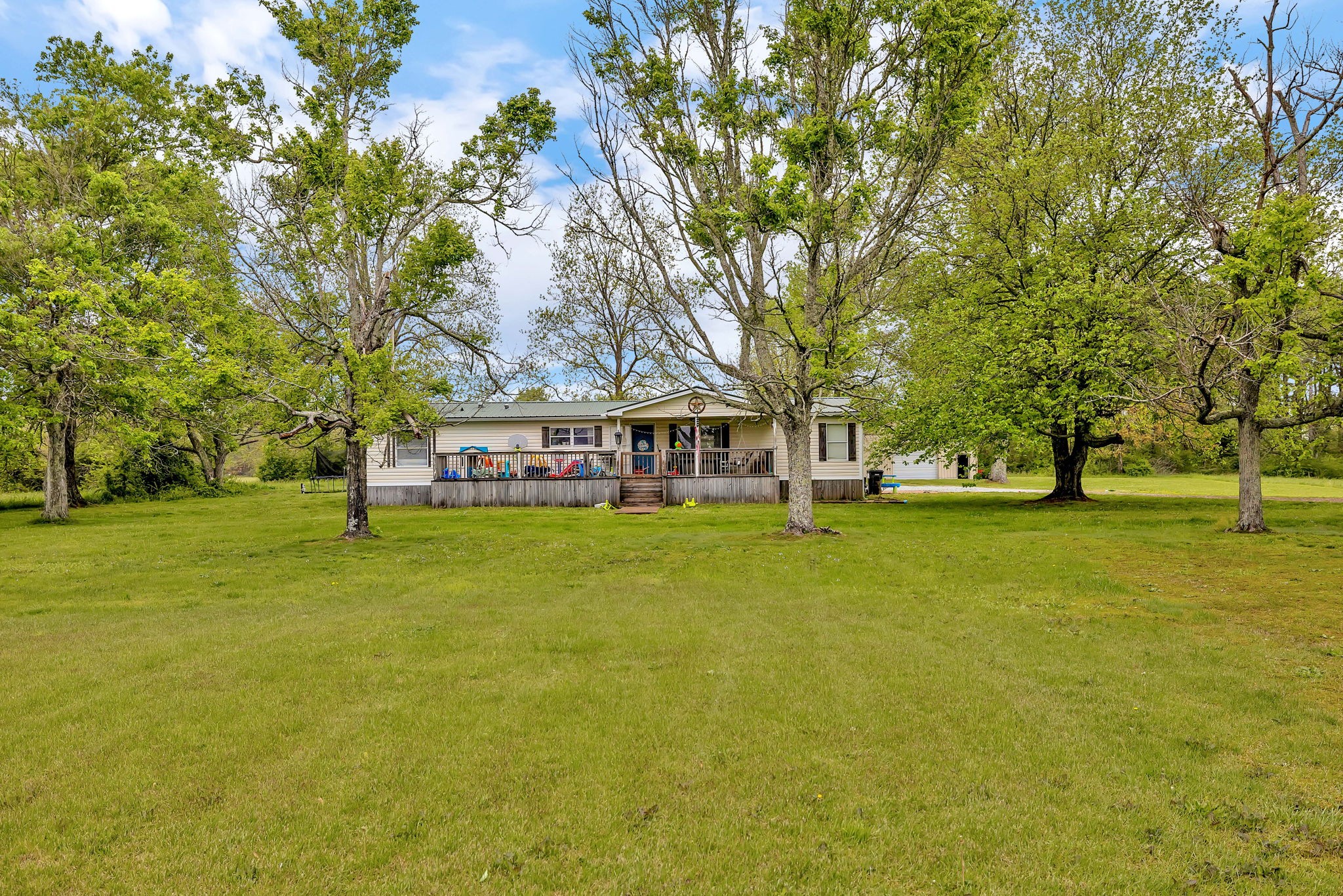 239 Switzerland Road Hohenwald, TN 38462 - Photo 25 of 35 Gallery Image 25