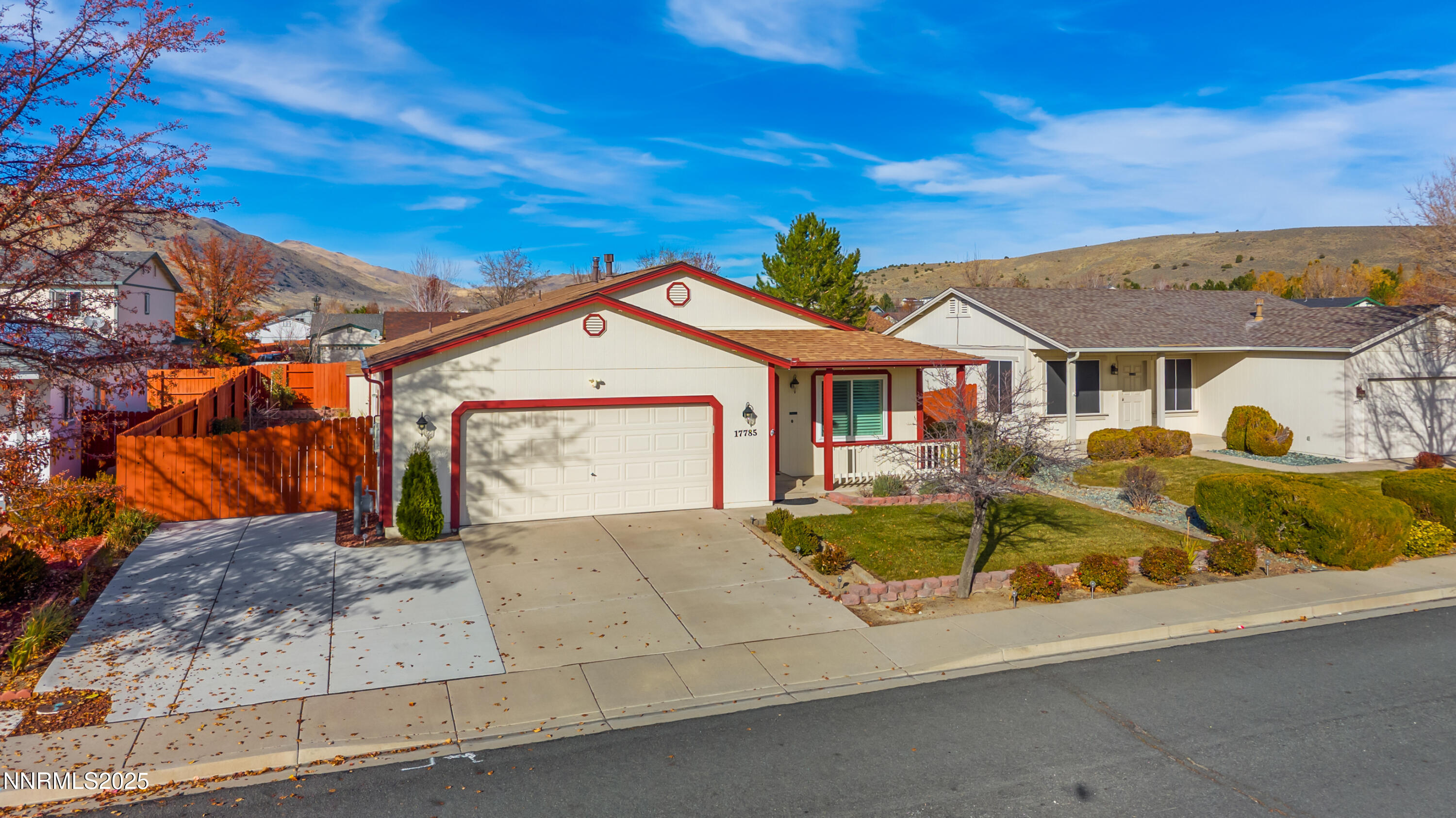 17785 Fortune Court Reno, NV 89508 - Photo 3 of 43 DJI_20251110141303_0487_D