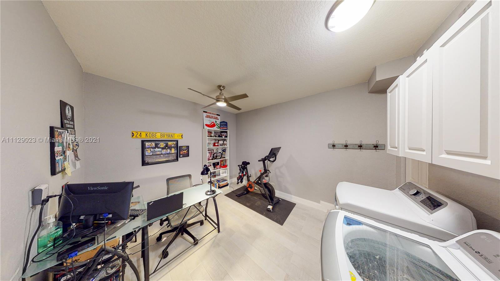 1399 Southeast 20th Road Homestead, FL 33035 - Photo 22 of 50 a workspace with furniture and a window
