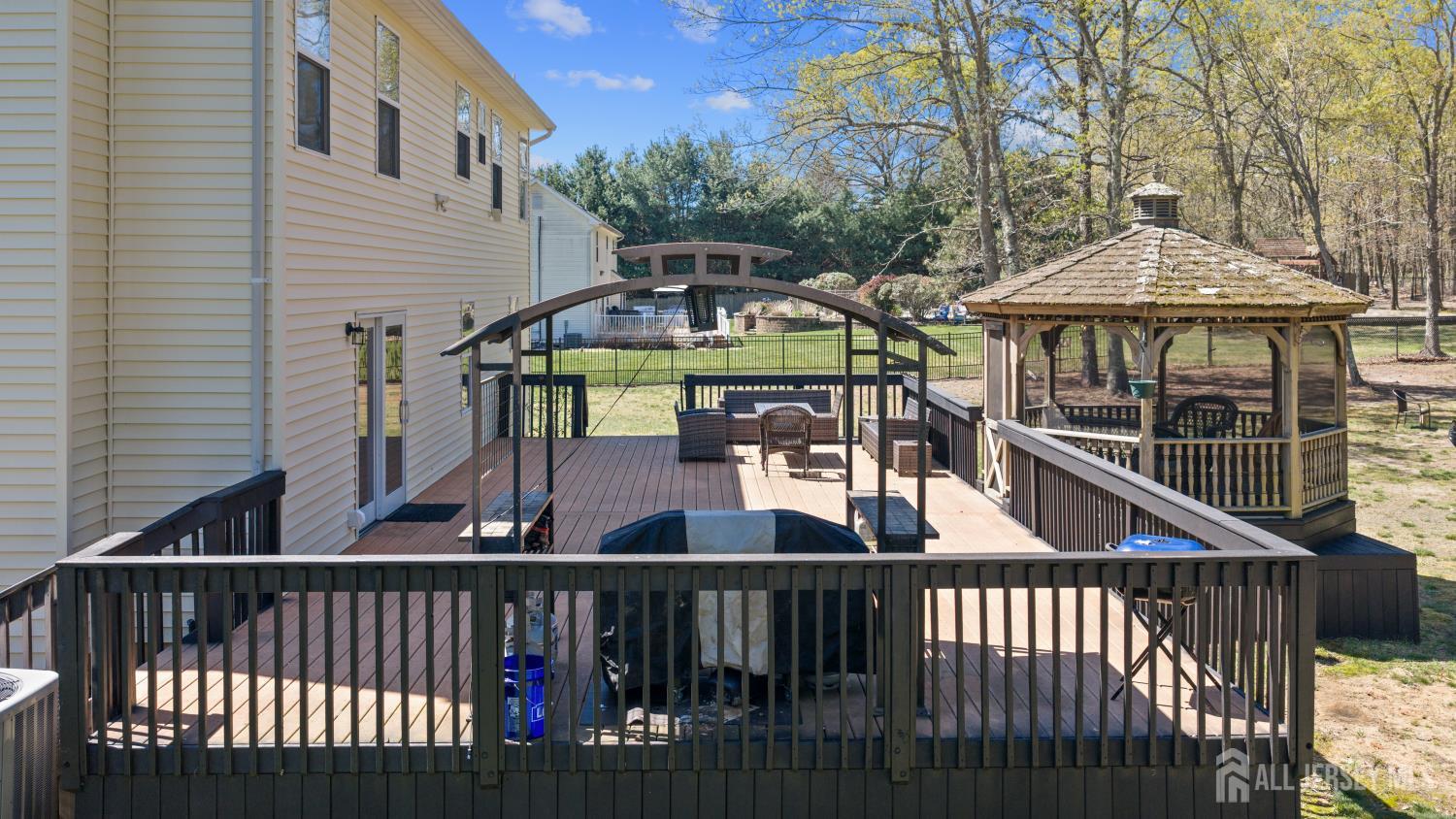 11 Country Road Jackson, NJ 08527 - Photo 29 of 30