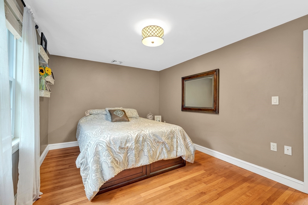 11 Girard Road Medford, MA 02148 - Photo 34 of 38 Gallery Image 34