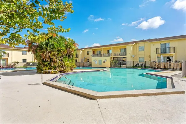 $2,395 | 7501 Dolonita Drive, Unit 7501, Tampa, FL 33615