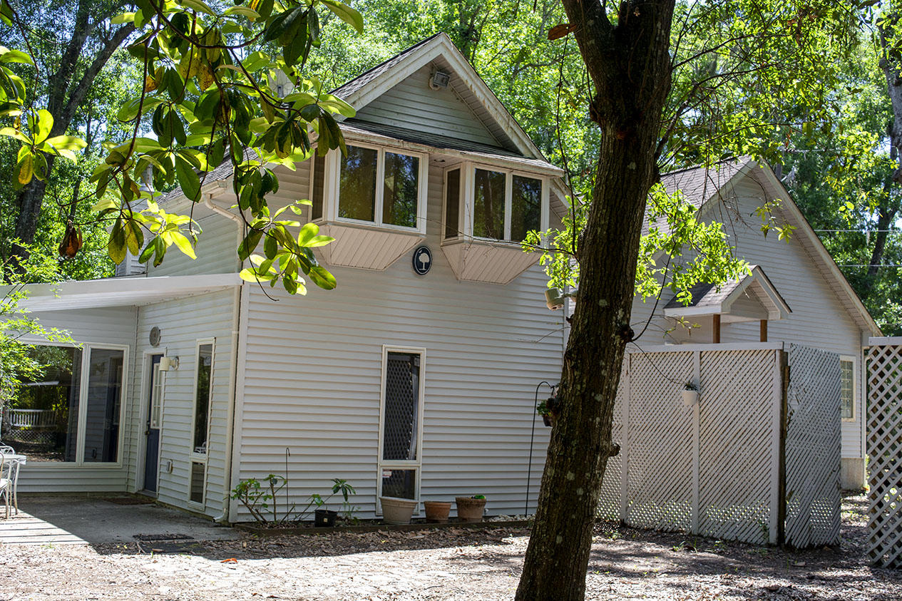 8557 Palmetto Road Edisto Island, SC 29438 - Photo 2 of 22 _DSC1571