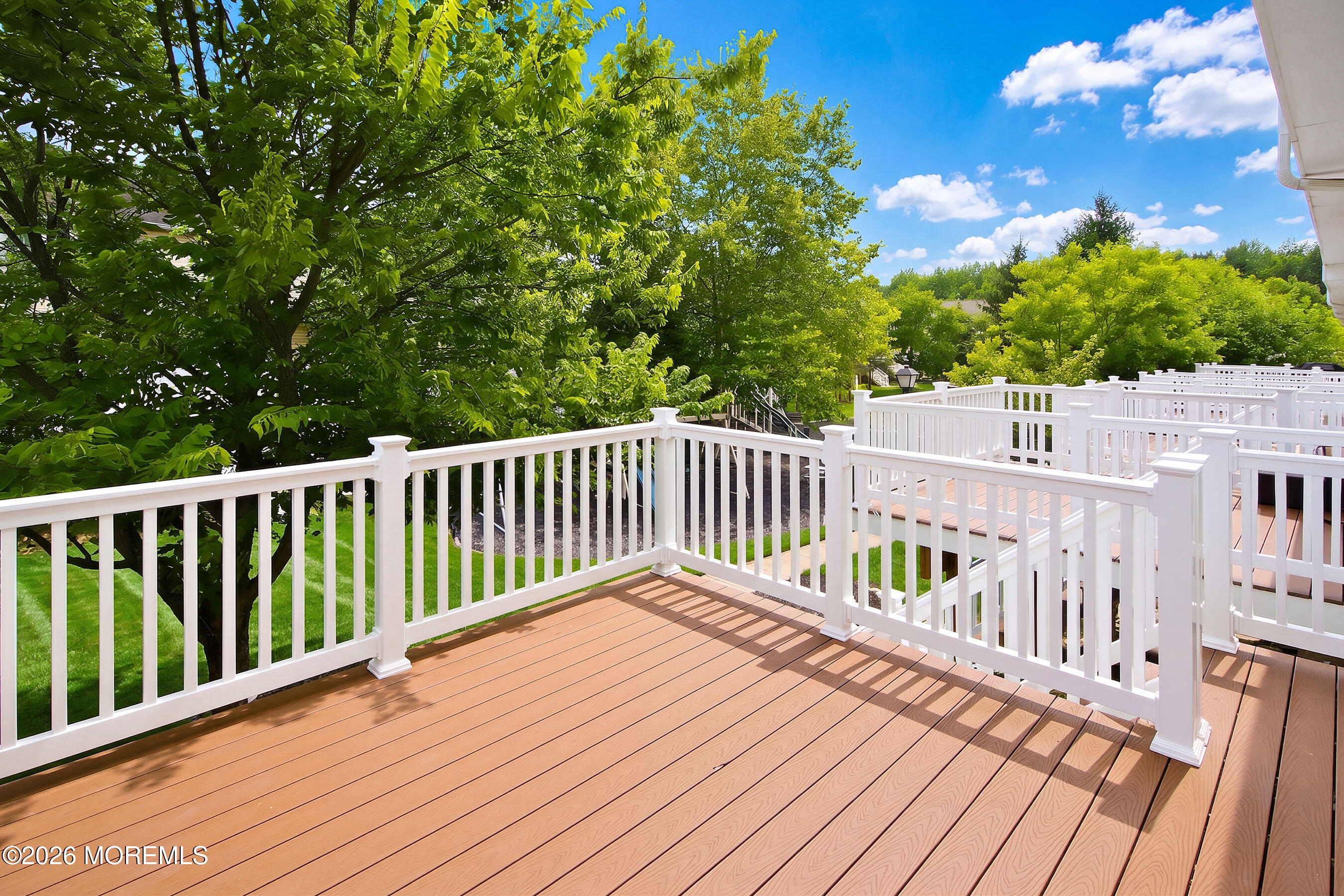 28 Abby Road Farmingdale, NJ 07727 - Photo 10 of 29 34-Deck
