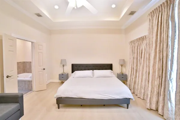 $5,495 | 2410 Dorrington Street, Unit C, Houston, TX 77030