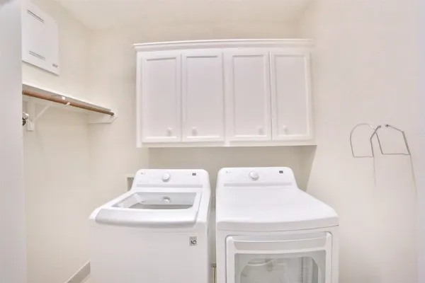 $5,495 | 2410 Dorrington Street, Unit C, Houston, TX 77030