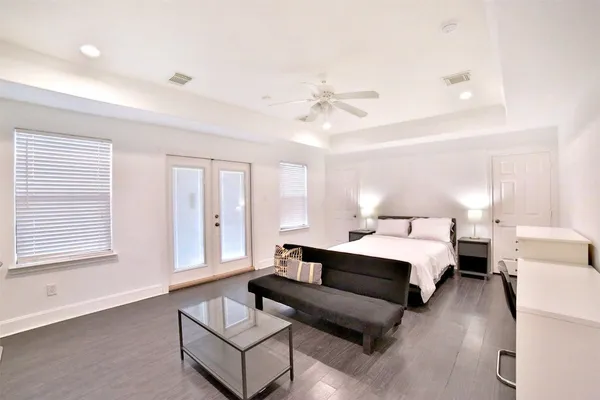 $5,495 | 2410 Dorrington Street, Unit C, Houston, TX 77030