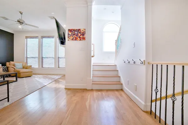 $5,495 | 2410 Dorrington Street, Unit C, Houston, TX 77030