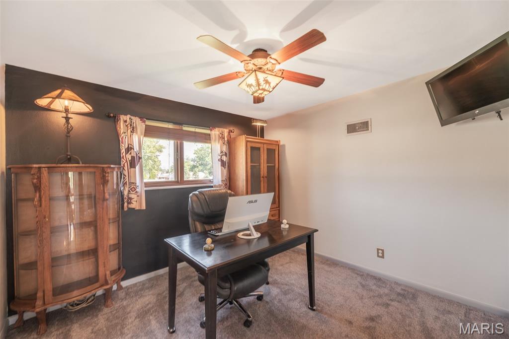 4456 Butler Hill Road St. Louis, MO 63128 - Photo 7 of 74 Gallery Image 7