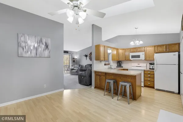 $199,900 | 2377 Grenadier Avenue North, Oakdale, MN 55128