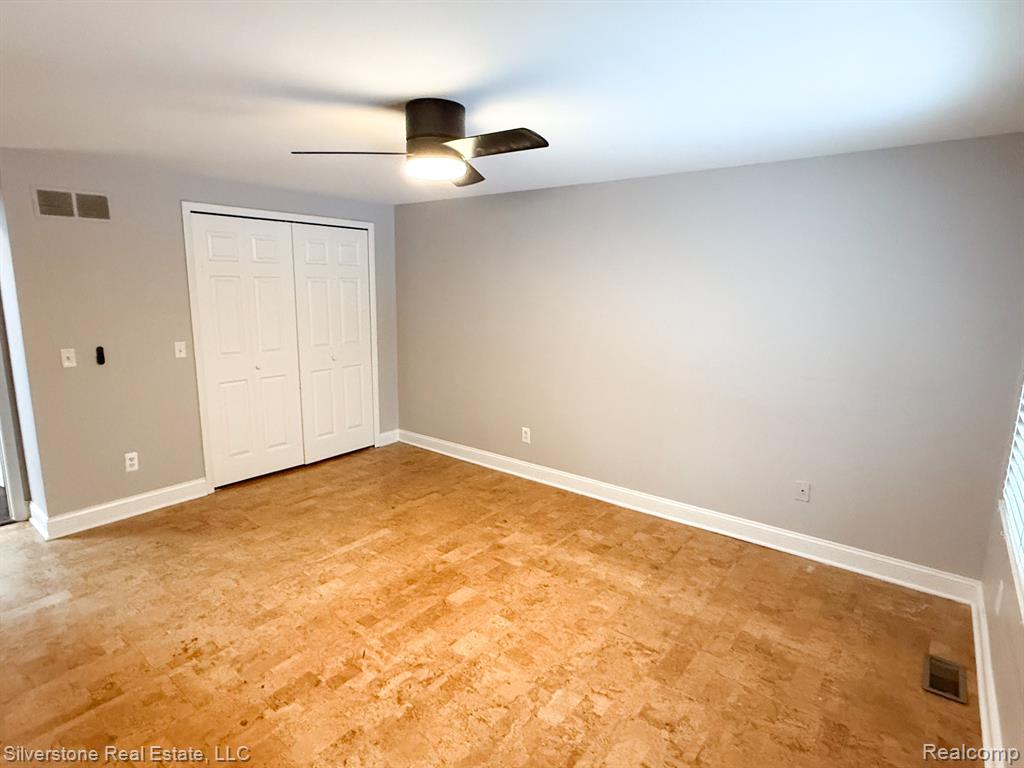 8085 Deerwood Road Clarkston, MI 48348 - Photo 31 of 44