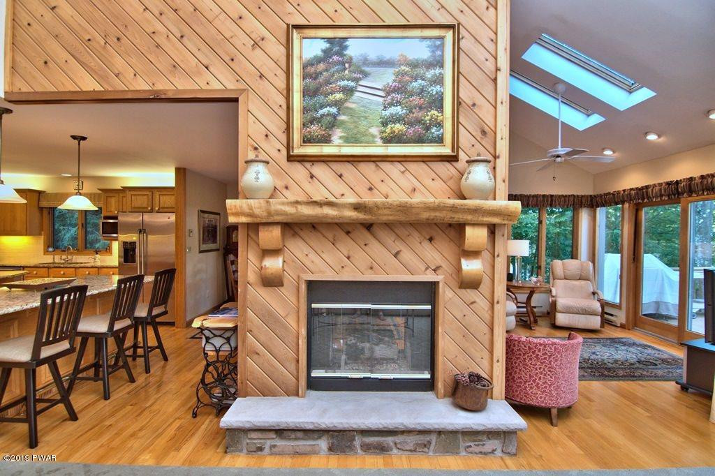 251 Deerfield Road Lake Ariel, PA 18436 - Photo 15 of 89